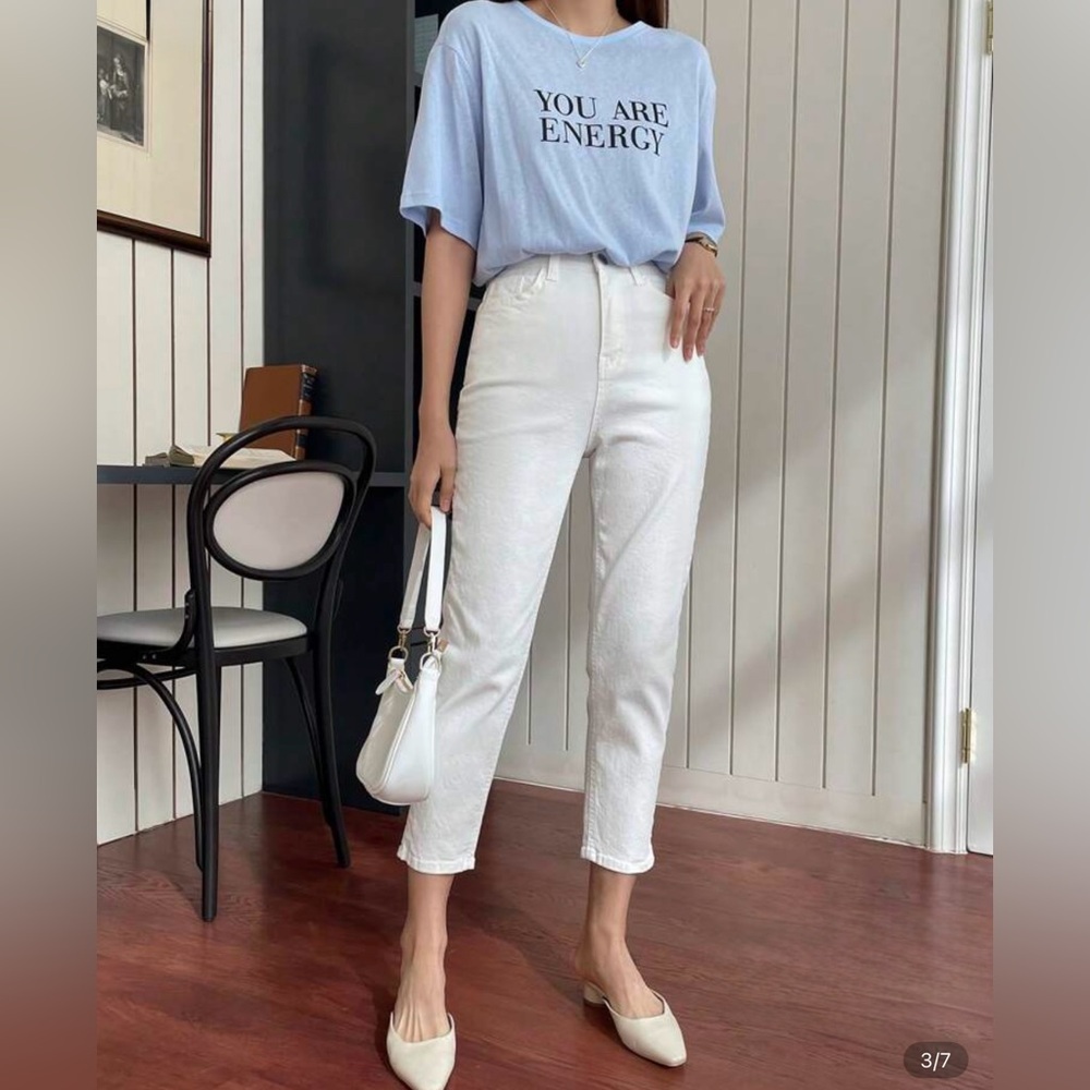 Stylish White Jeans